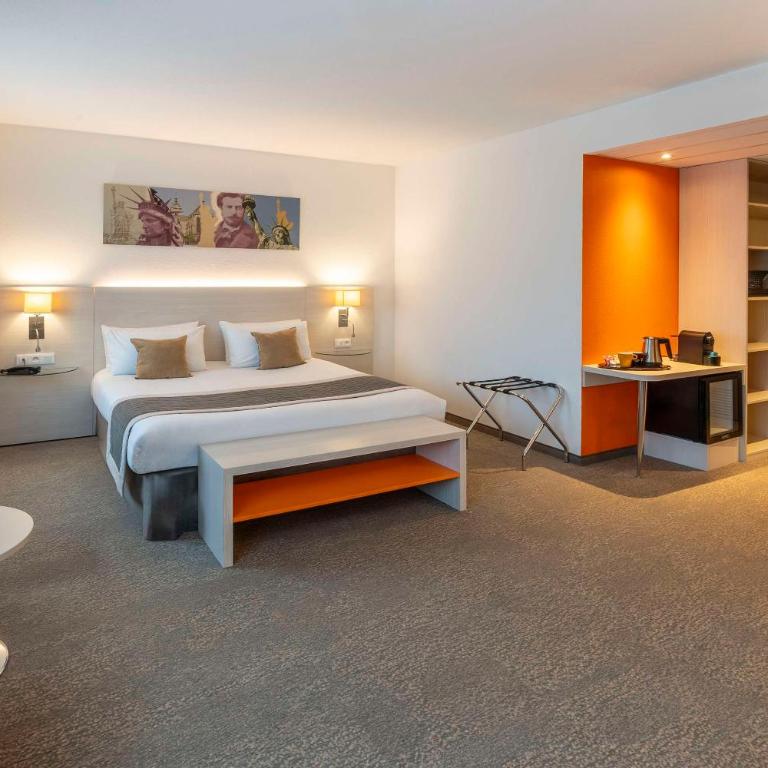 Best Western Colmar Expo - Family Room with Queen-Size Bed and Double Sofa Bed - Non-Smoking - 1
