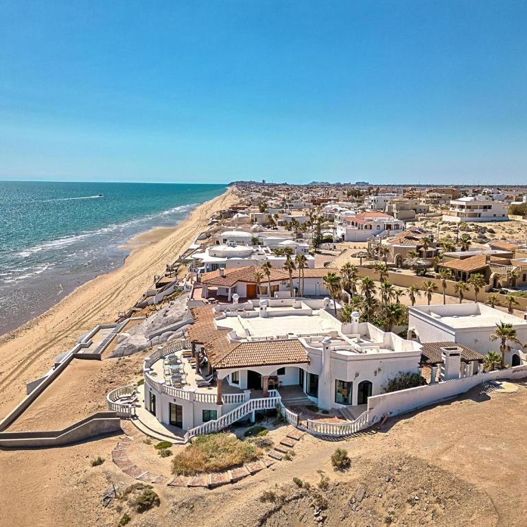 Casa Playa - Vacation Home - 32