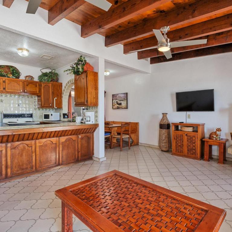 La Gaviota - Two-Bedroom Apartment - 16