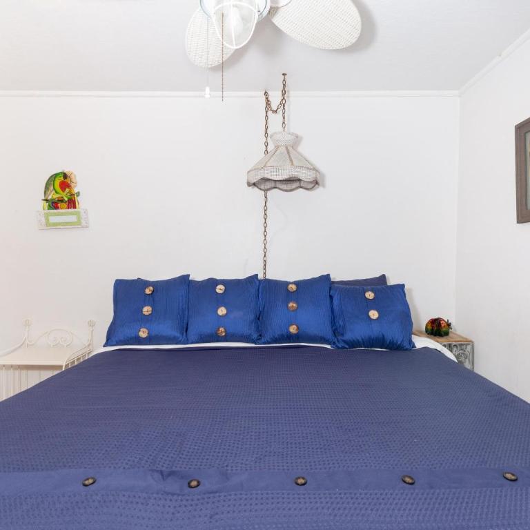 Buenos Tiempos - Three-Bedroom Apartment - 33