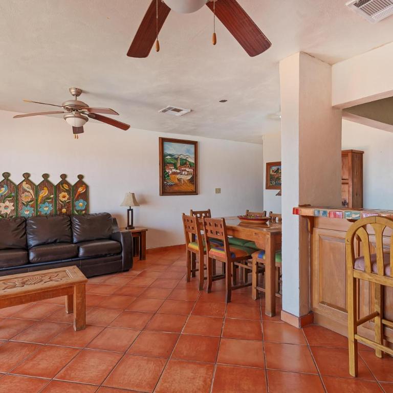 Aventura - Three-Bedroom Apartment - 7