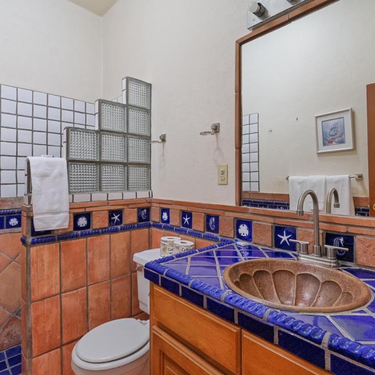 Aventura - Three-Bedroom Apartment - 26