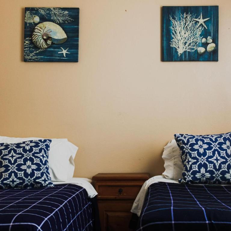 Luna y Sol - Three-Bedroom Apartment - 19