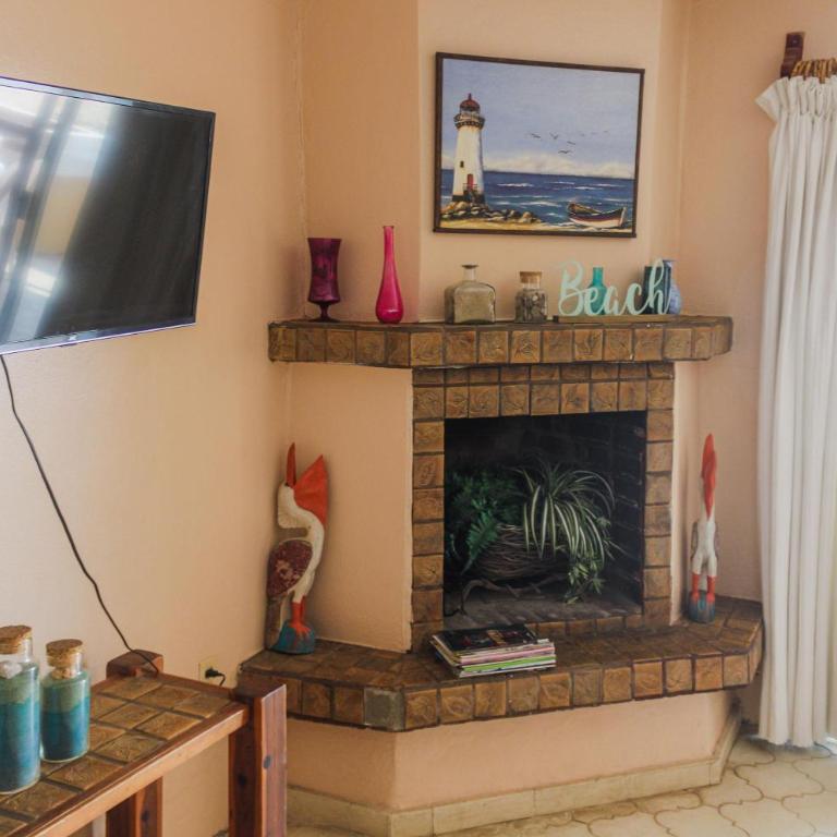 Luna y Sol - Three-Bedroom Apartment - 20