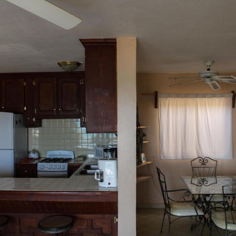 Luna y Sol - Three-Bedroom Apartment - 23