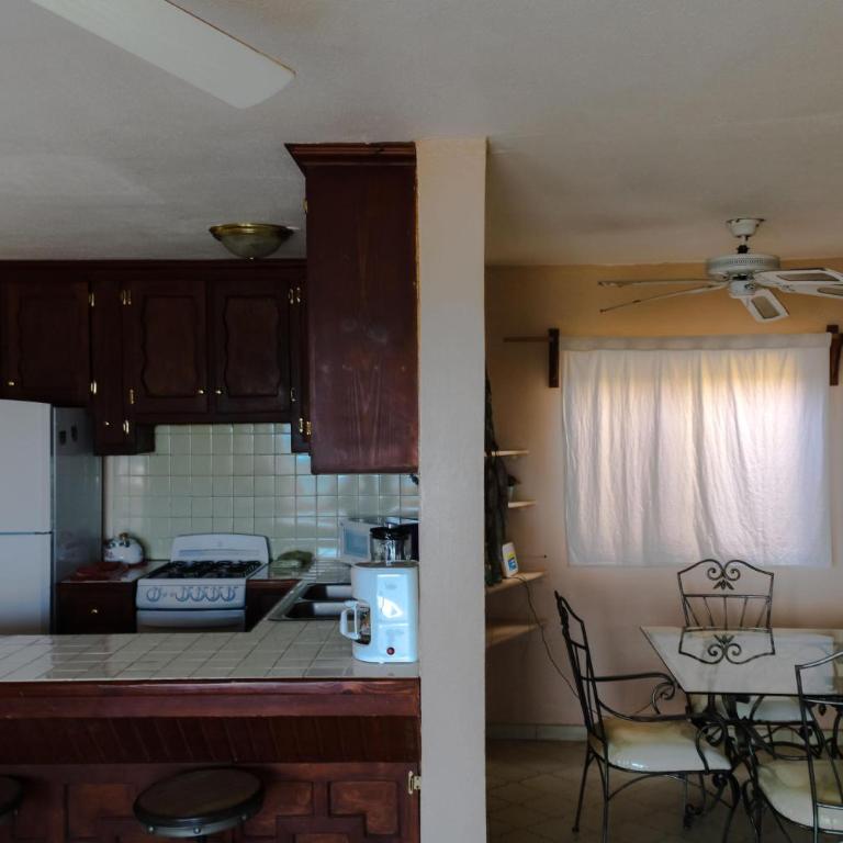 Luna y Sol - Three-Bedroom Apartment - 25