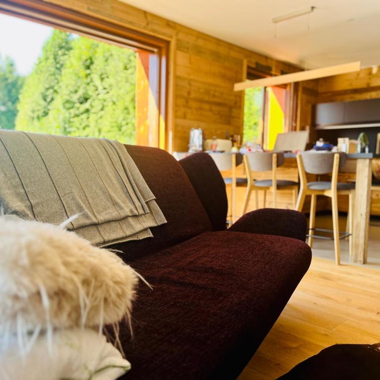 Chaleureux Chalet Familial - Vue époustouflante - Chalet 3 Chambres - 8