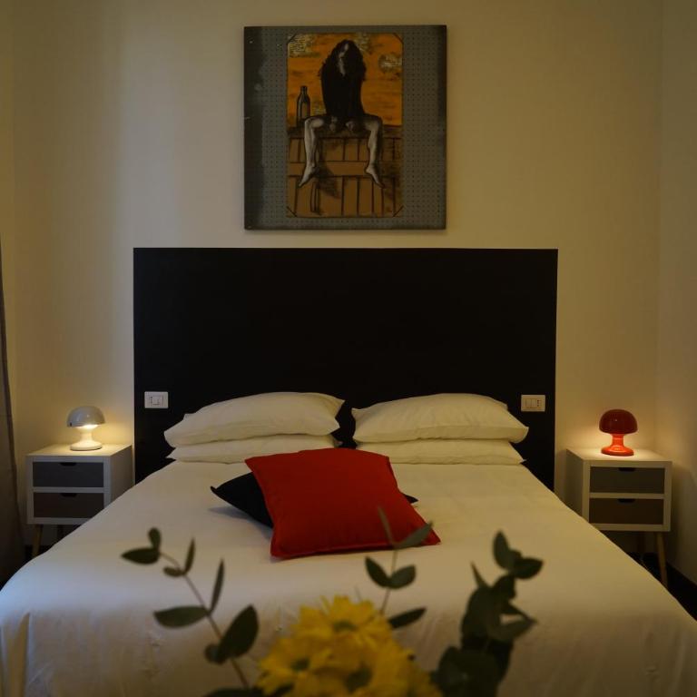 Guest House Interno4 - Camera Matrimoniale Deluxe con Doccia - 3