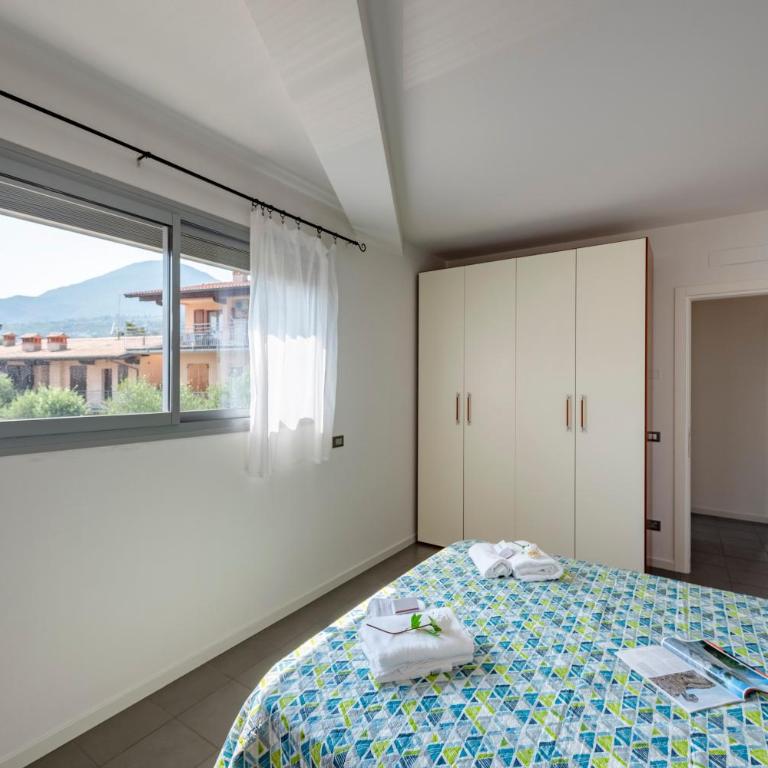 Rosy & Onyx House With Shared Pool - Apartment with Balcony - 2