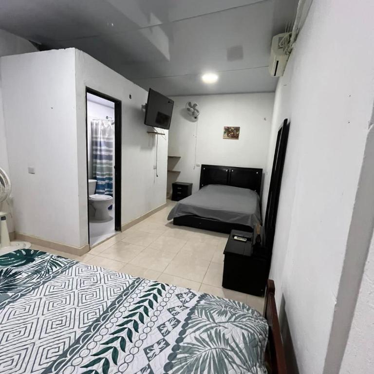 Habitaciones centrales amobladas - Apartamento de 1 dormitorio - 1