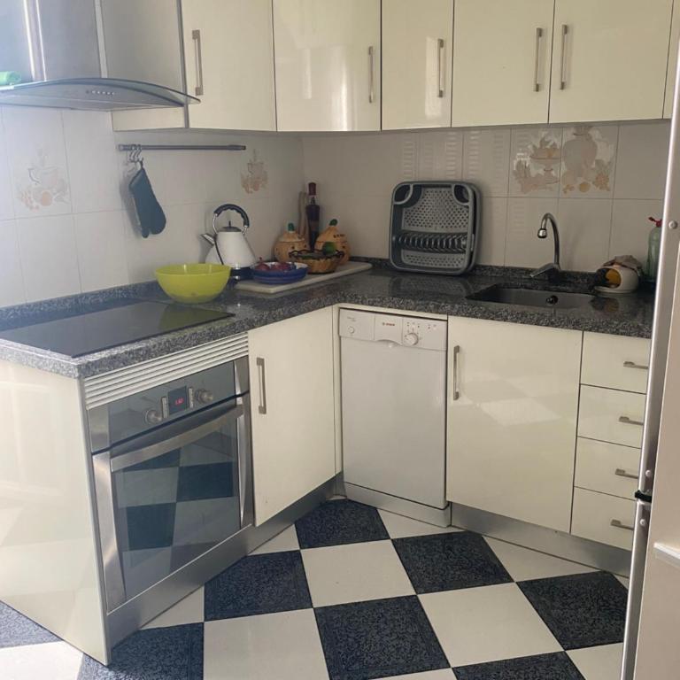 Appartement Fuengirola centre - Three-Bedroom Apartment - 8