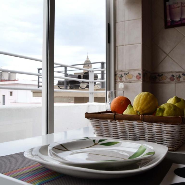 Ático con terraza y vistas - Two-Bedroom Penthouse Apartment with views to the Alcazaba - 21