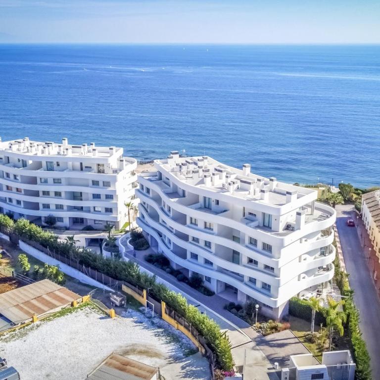 ViVi Homes - Emerald Pool, Sea View, Gym & Sauna - Apartamento con vistas al mar - 39
