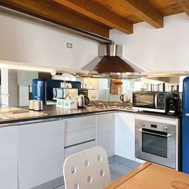 La Casa Azzurra - Affitti Brevi Italia - Appartamento con 3 Camere da Letto - 3