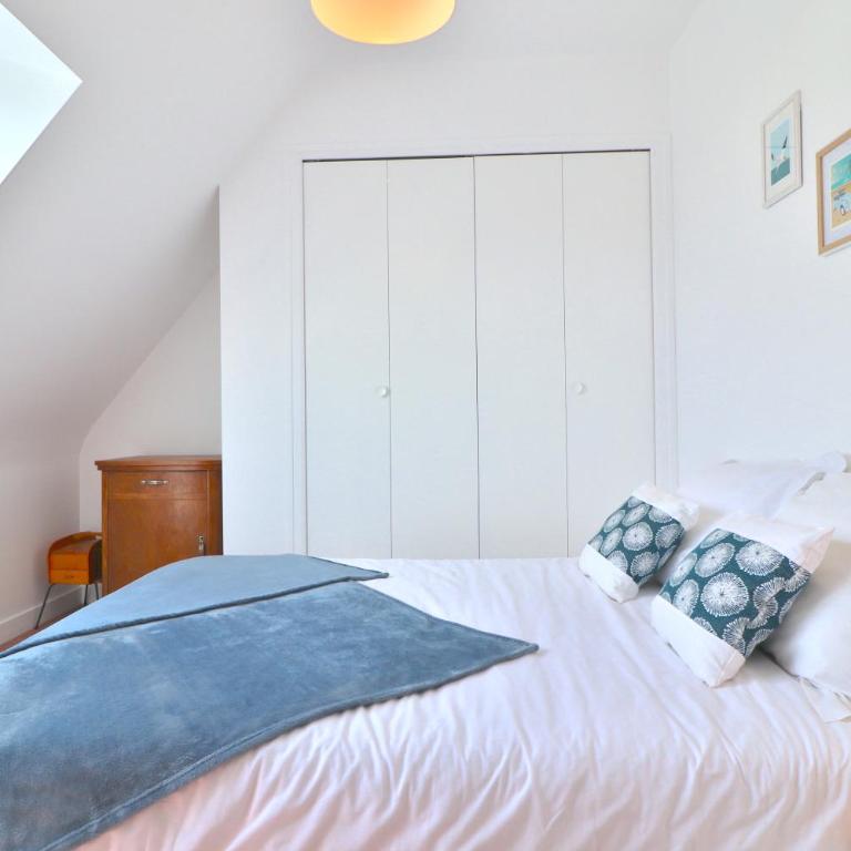 Kerlaouen - Maison avec jardin et spa - 5 min plage Carnac - Five-Bedroom House - 18