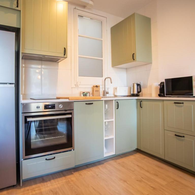 12CRC1038 - Big & Cozy 2bed Apartment in the city - Apartment with Balcony - 14