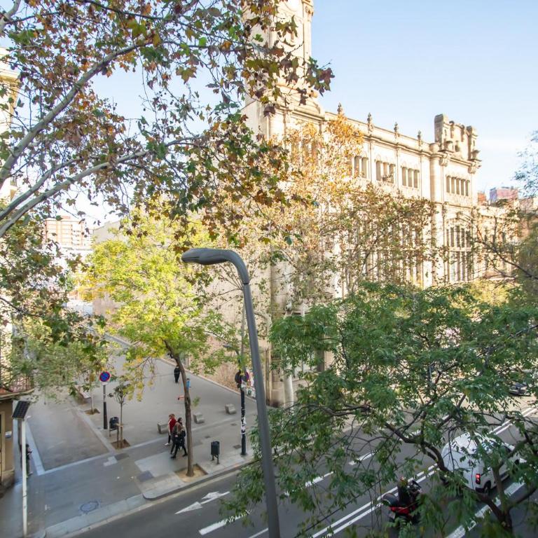 12CRC1038 - Big & Cozy 2bed Apartment in the city - Apartment with Balcony - 23