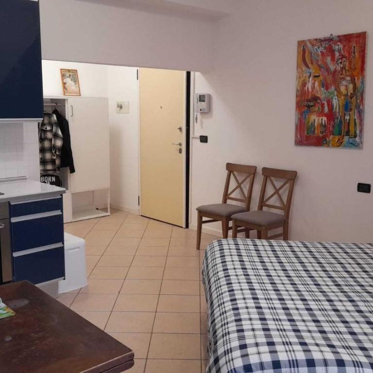Happy Apartment - TWA - One-Bedroom Apartment - 6