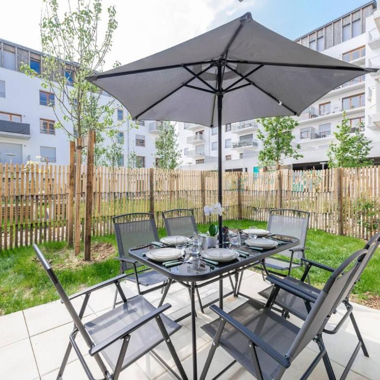 Cosy Apartment - Parking, Garden,10mn from Disneyland! - Two-Bedroom Apartment - 22