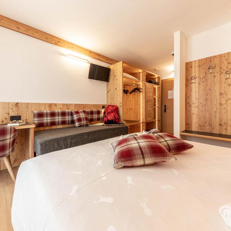 Hotel La Perla - Triple Room - 2