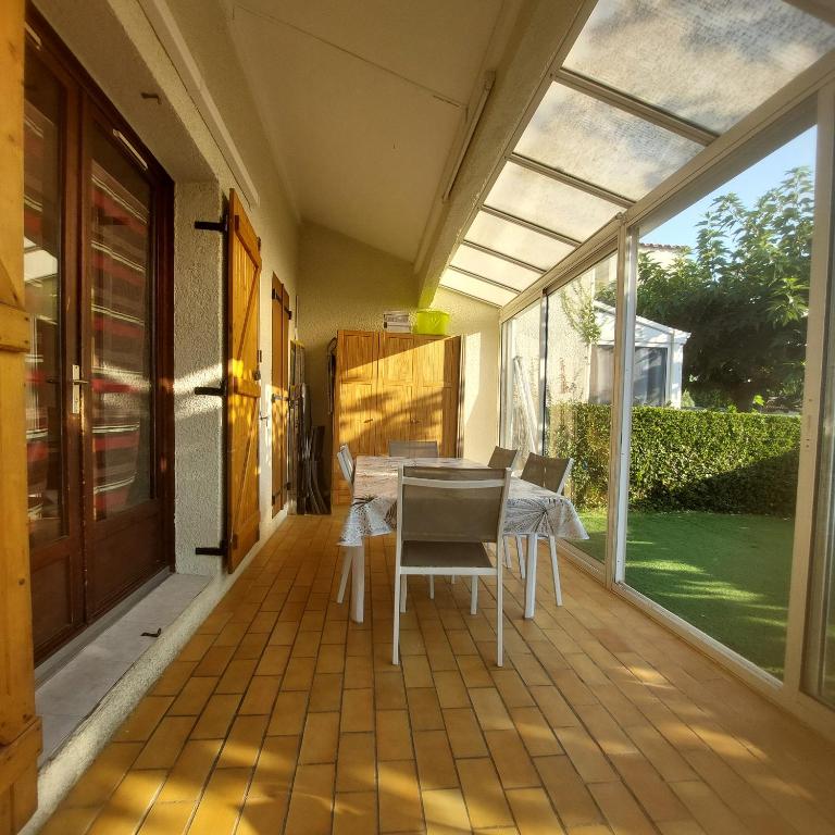 Chaleureuse Maison climatisée & wifi avec piscine à 5mn de la plage - Maison 2 Chambres - 4