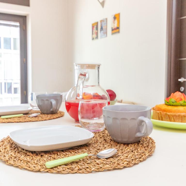 CHE POMBA! Central Apartment - One-Bedroom Apartment - 10