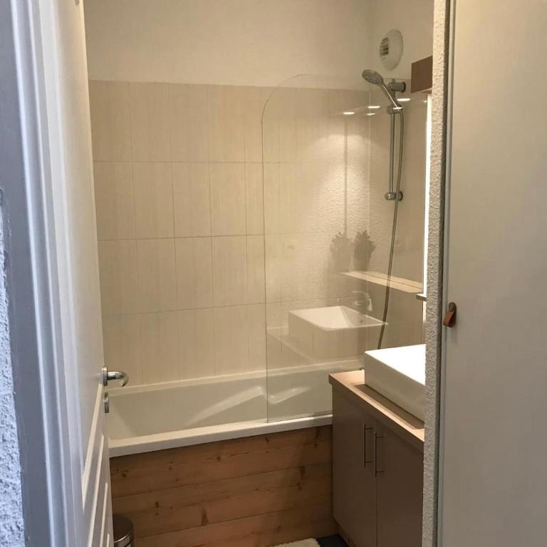 Appartement à 20m des pistes, avec piscine et sauna - Apartamento de 1 dormitorio - 19
