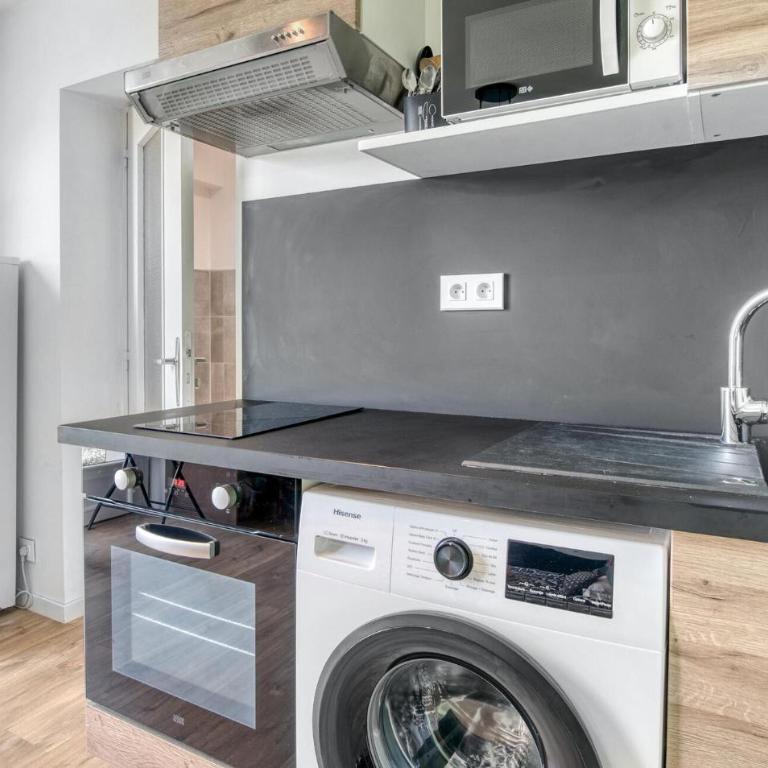 Nice Apartment In Albi With Wifi - Appartamento - 5