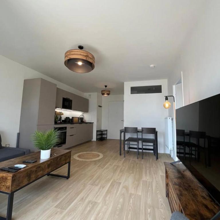 Le moderne boisé Disneyland Paris 10 min ' Parking - One-Bedroom Apartment - 12