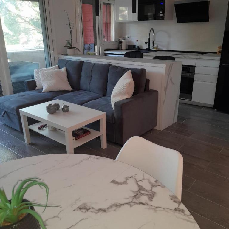 Precioso apartamento recien reformado en Cap Salou Only Families - Apartamento de 2 dormitorios - 16