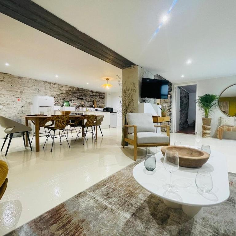 Casa Atypique - Appartement avec Douche - 3