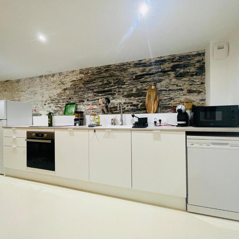 Casa Atypique - Appartement avec Douche - 6