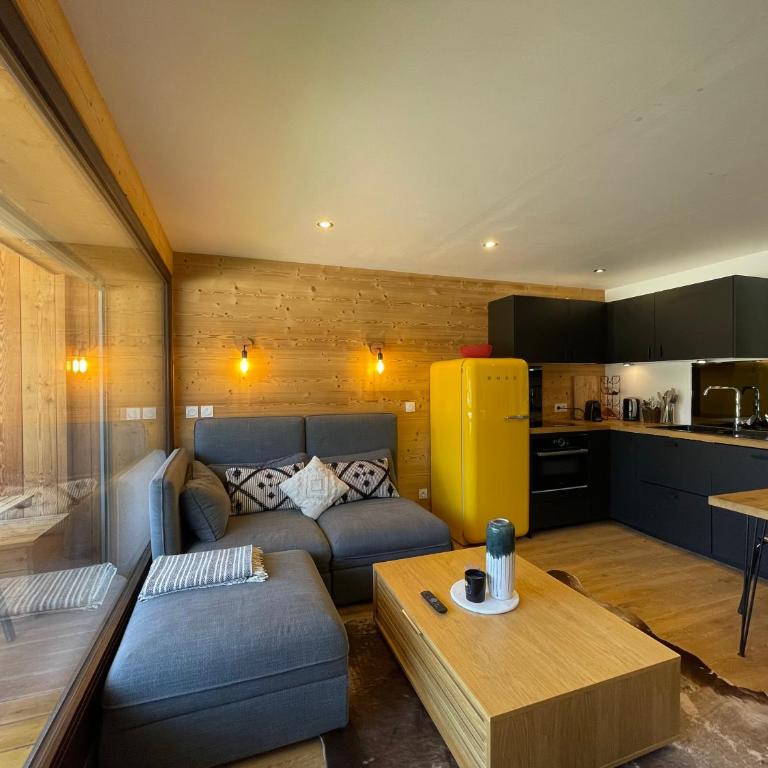 Homency - Résidence La Meije 5 - Two-Bedroom Apartment with Balcony - 13