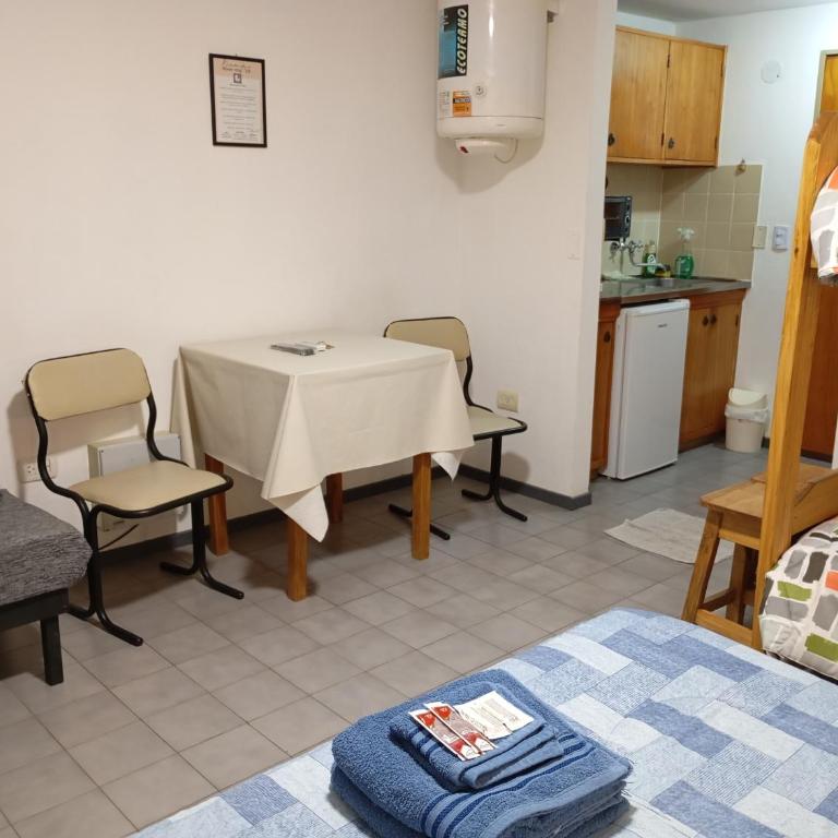 Monoambiente céntrico con balcón - Posadas, Misiones - Apartamento de 1 dormitorio - 3