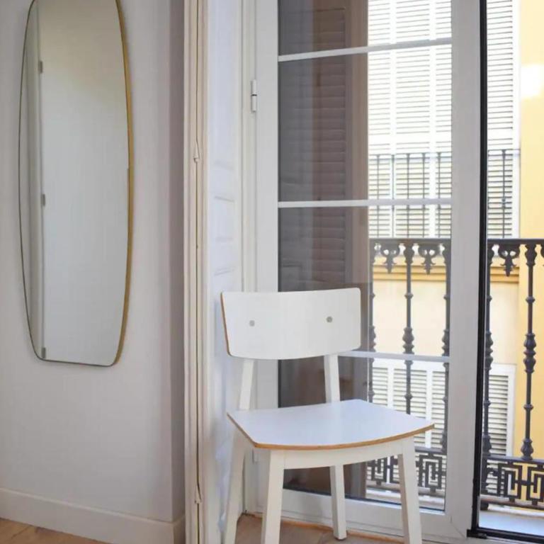 Holidays2Malaga Azucena Old Town - Apartment with Balcony - 8
