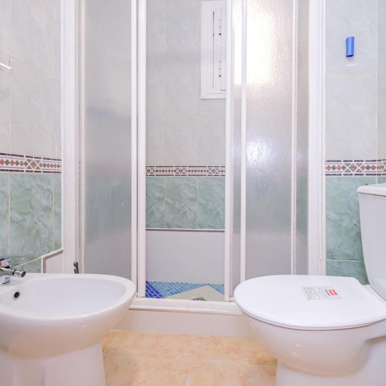 Jose Hurtado ID202 - Two-Bedroom Apartment with Pool View - 16