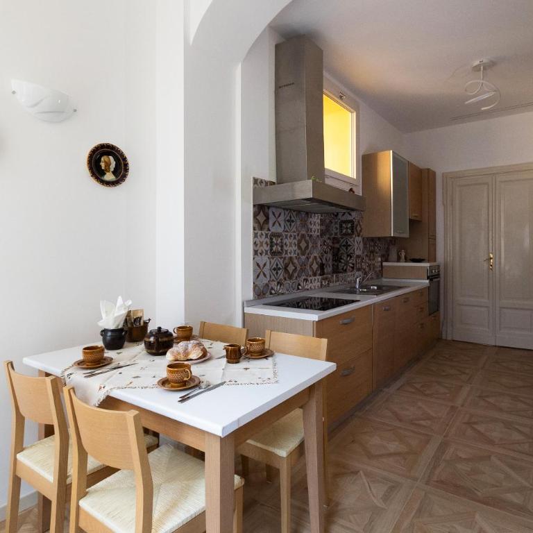 Casa Elli Serbelloni 12 - Casa con 2 Camere da Letto - 24