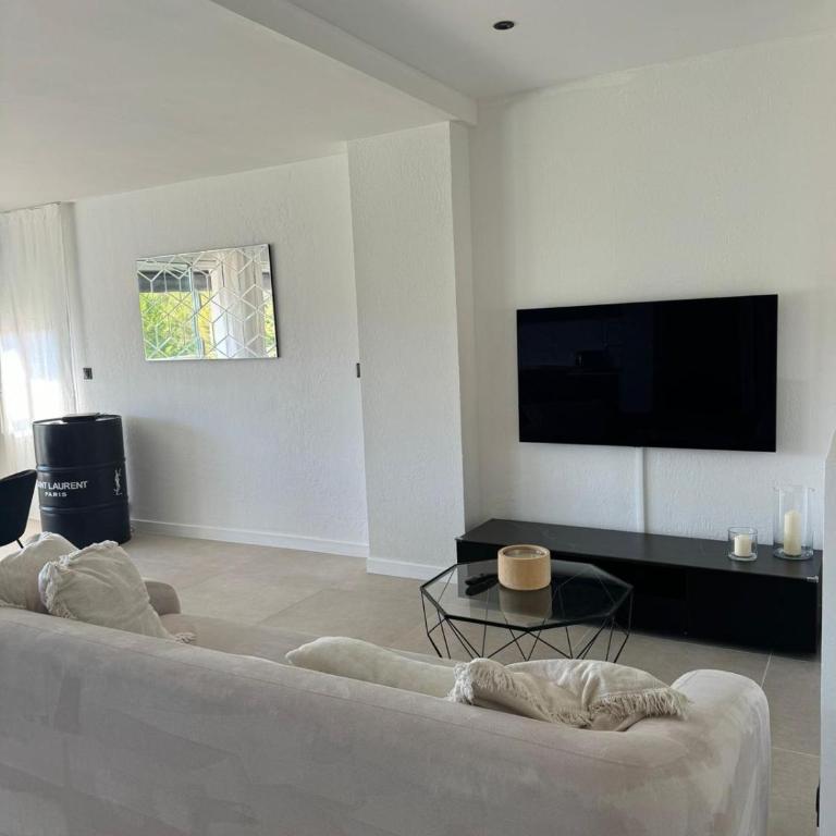 Luxueux appartement 3 pièce - Apartment mit 2 Schlafzimmern - 12
