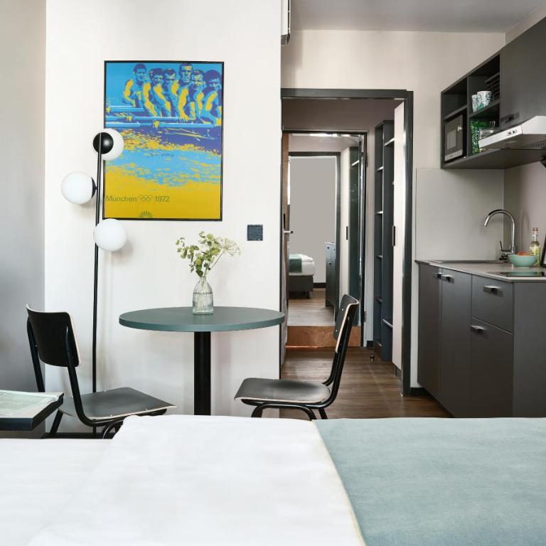 Living Hotel am Deutschen Museum - Deluxe Doppelzimmer - 4
