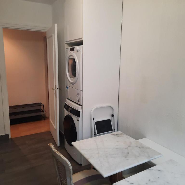 Guillaume Cityscape - Appartement Suite - 11