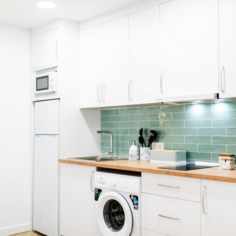 Rolando House, Free Parking - One-Bedroom Apartment - 8