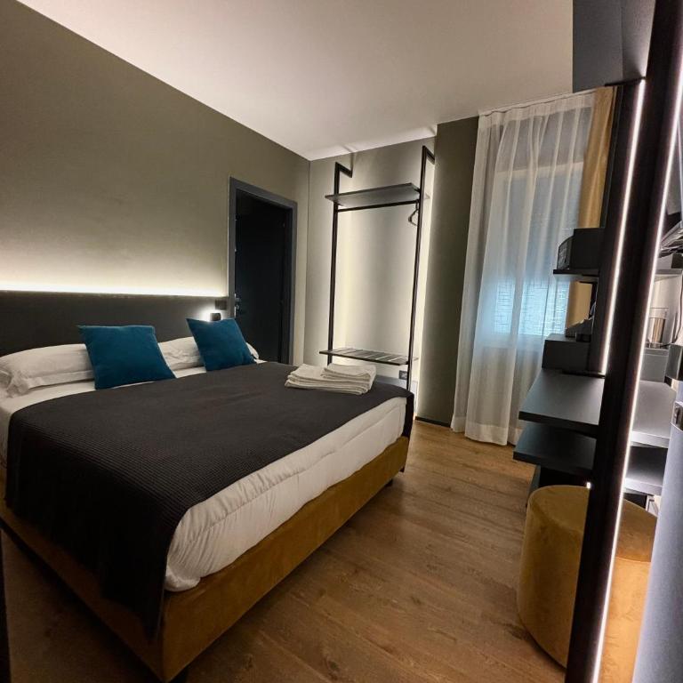 Levelup - Standard Double Room - 5