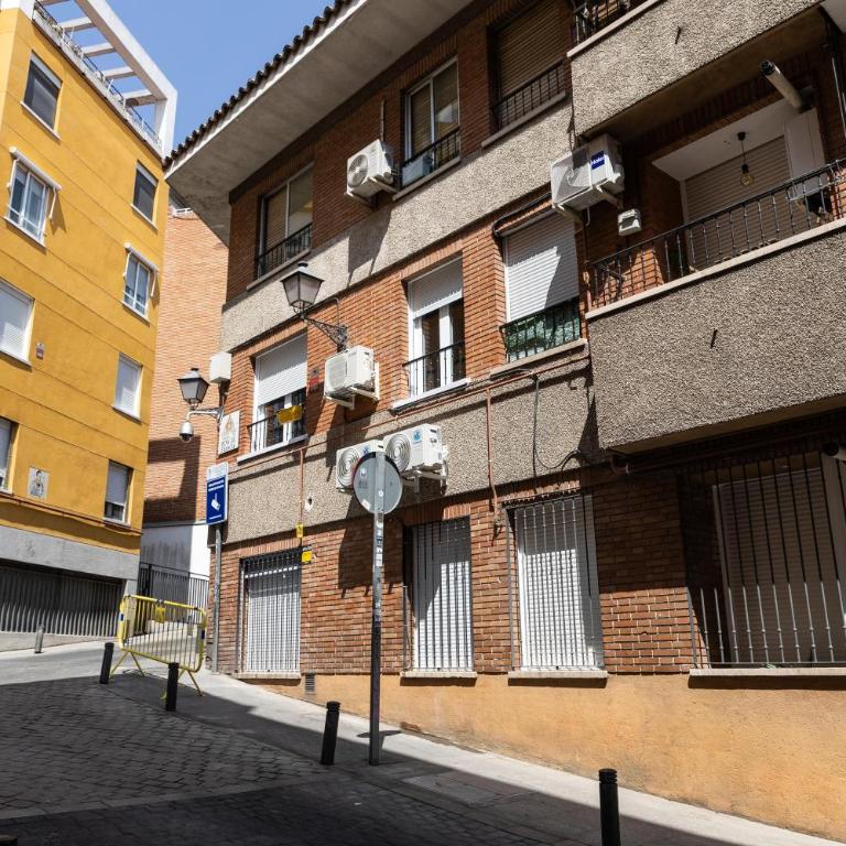 Apartamento moderno céntrico con AC y Luz natural - Two-Bedroom Apartment - 18