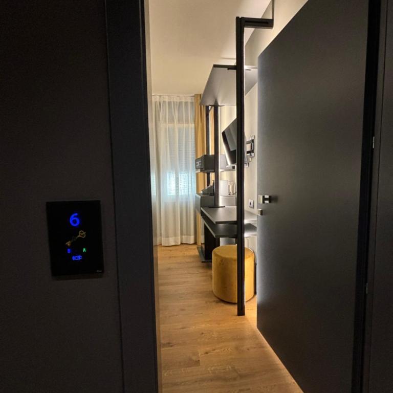 Levelup - Standard Double Room - 8