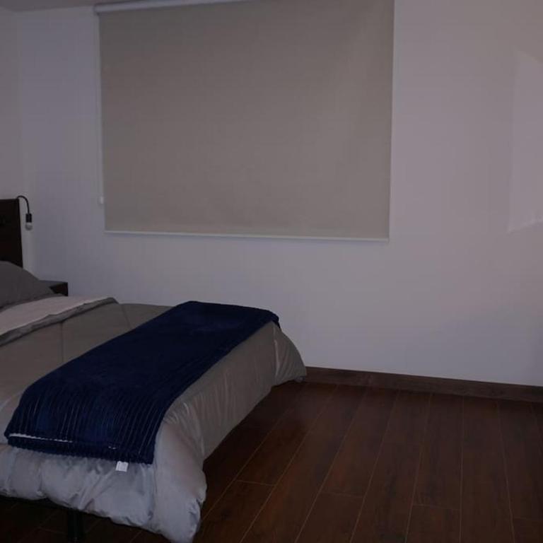 Alojamiento de lujo con parqueadero privado, en Loja - Apartamento de 2 dormitorios - 14