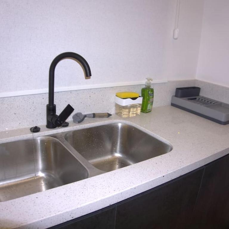 Alojamiento de lujo con parqueadero privado, en Loja - Apartamento de 2 dormitorios - 55