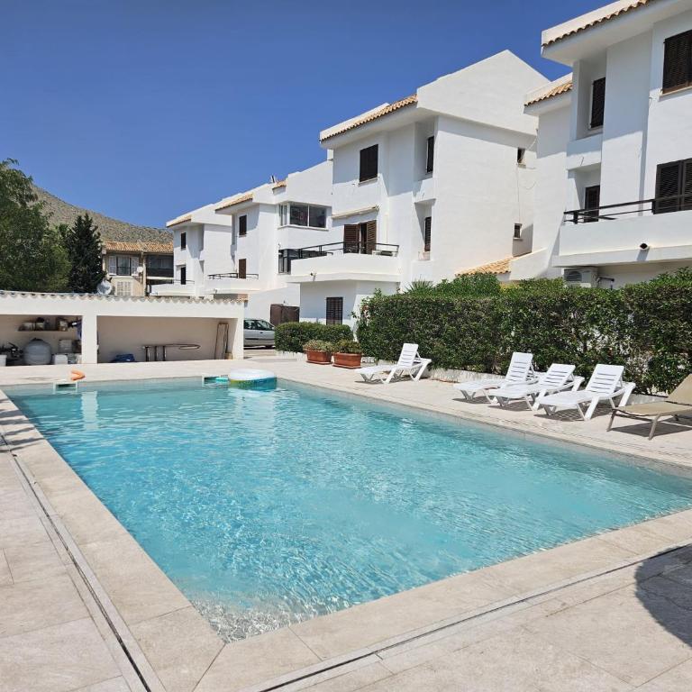 Beautiful Apartment in Pollença Gotmar - Three-Bedroom Apartment - 1