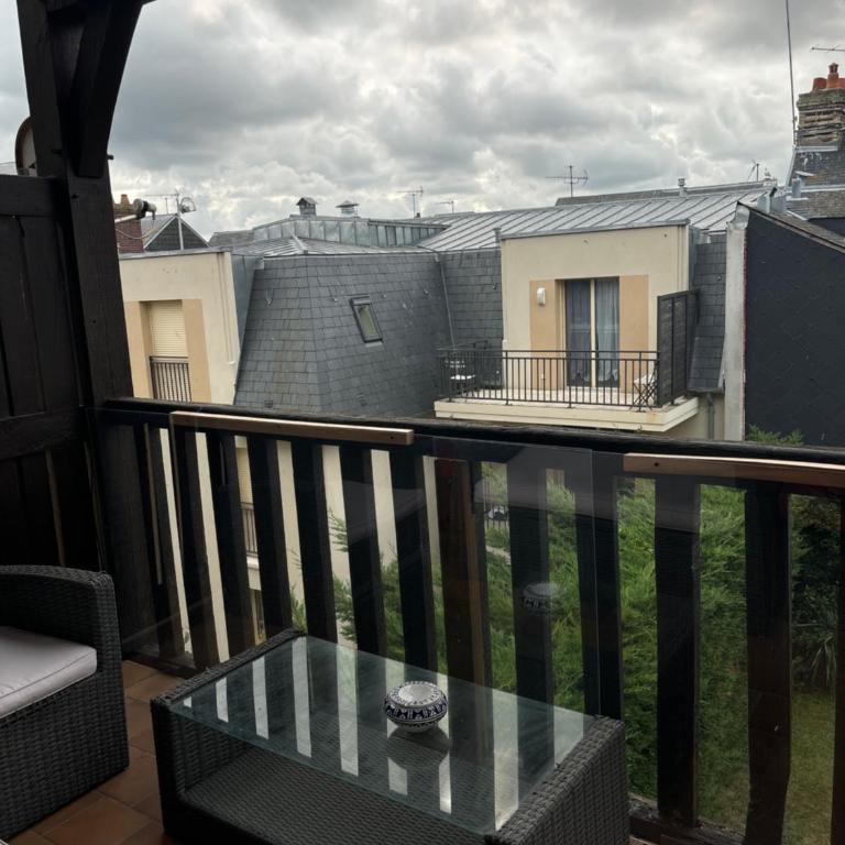 Hastings, apt 2 chambres hyper centre de Deauville avec parking - Appartamento con 2 Camere da Letto - 7