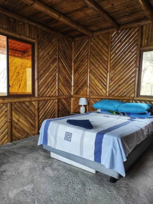 Casa Bambú - One-Bedroom House - 5