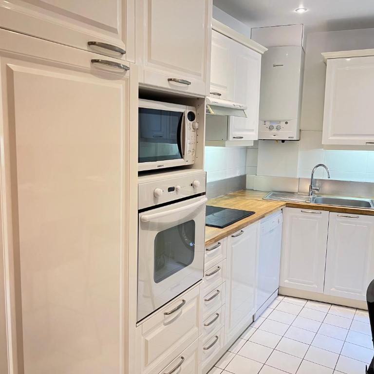 Colisee - Appartamento con 2 Camere da Letto - 13